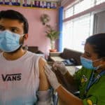 nombre de vaccinés, morts, situation par pays