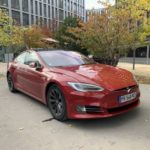 L’Autopilote des Tesla va empêcher la voiture de griller les feux rouges