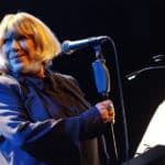 Marianne Faithfull hospitalisée, le père de Cyril Hanouna touché...