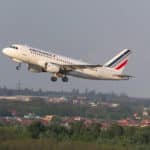 Orly fermé jusqu'au 26 juin, Pas de distanciation, Vols Air France...