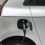 comment entretenir votre voiture électrique à l’arrêt ?