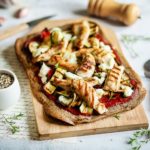 Pizza de quinoa aux légumes du sud et filets de lapin