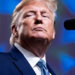 Facebook et Twitter censurent Donald Trump pour la diffusion d'un logo nazi et d'une vidéo mensongèr...