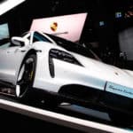 On a testé la Porsche 100% électrique