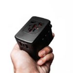 investissez dans ce chargeur USB universel à 35 euros pour vos déplacements à l'étranger
