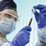 un premier vaccin d'ici la fin de l'année