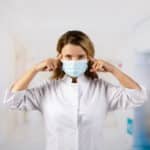 baisse des cas, hausse des hospitalisations
