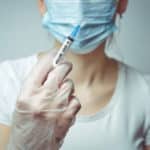baisse des hospitalisations, du R0, chiffres