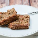 Recette de carrés rhubarbe et fraise sans sucre, sans gluten ni lactose