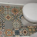 Réaliser la pose de carreaux de ciment en 17 étapes illustrées