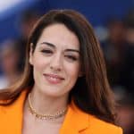 Sofia Essaïdi, sublime avec son smoky eyes au Festival de Cannes