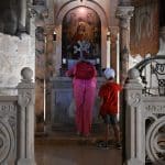 En Normandie, un prêtre viré de l'Eglise par le Pape... pour avoir eu un enfant !