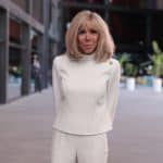 Brigitte Macron redouble d'élégance dans cette robe renversante
