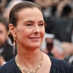Carole Bouquet victime à son tour d'usurpation d'identité : quelles autres stars concernées ?