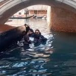 à Venise, ces touristes ont voulu prendre le selfie de trop
