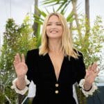 Virginie Efira est plus sexy que jamais dans cette combinaison noire à la coupe audacieuse