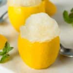 Ce dessert au citron est parfait quand il fait chaud – c'est rafraîchissant et ça aide à digérer