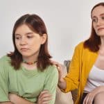 Besoin d'amour ou de limites ? La nuance que tous les parents doivent connaître