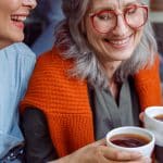 Voilà comment se faire des amis à 60 ans, c'est très simple selon cette experte