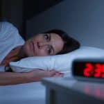Voici le nombre normal de réveils par nuit à 60 ans : au-delà, il faut consulter