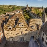 Dans le village préféré des Français, le marché de Noël se tient dans un cadre magique