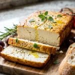 Feta d'amande maison au four (végétale et sans lactose)